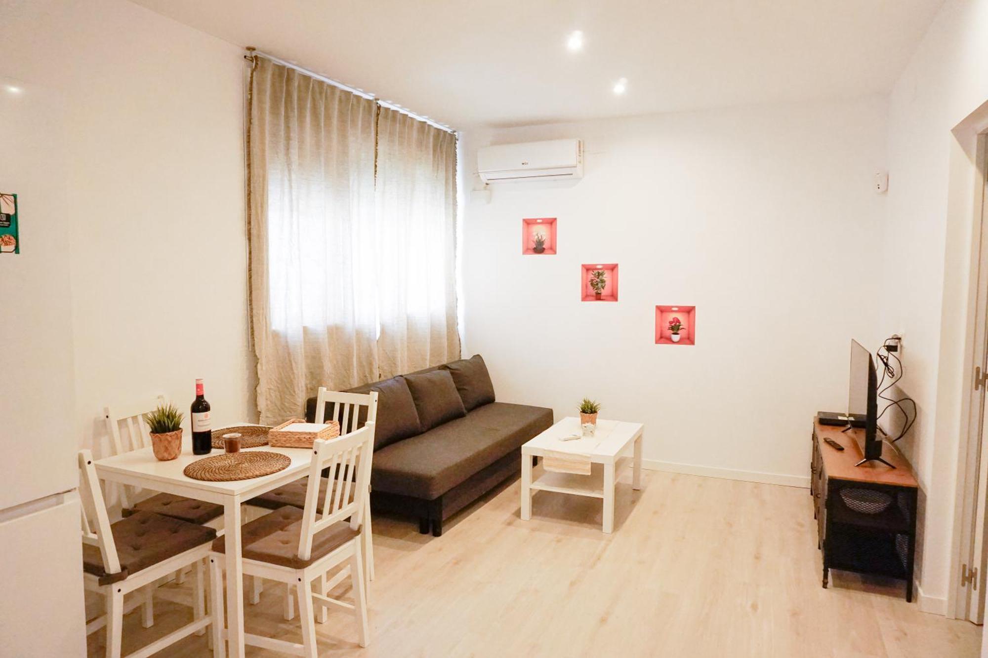 Martina I Apartment มาลากา ภายนอก รูปภาพ