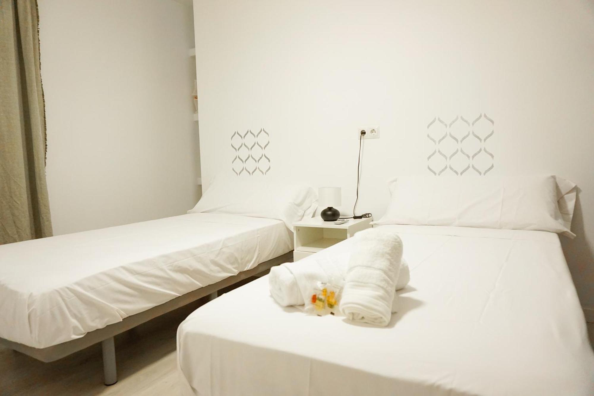 Martina I Apartment มาลากา ภายนอก รูปภาพ