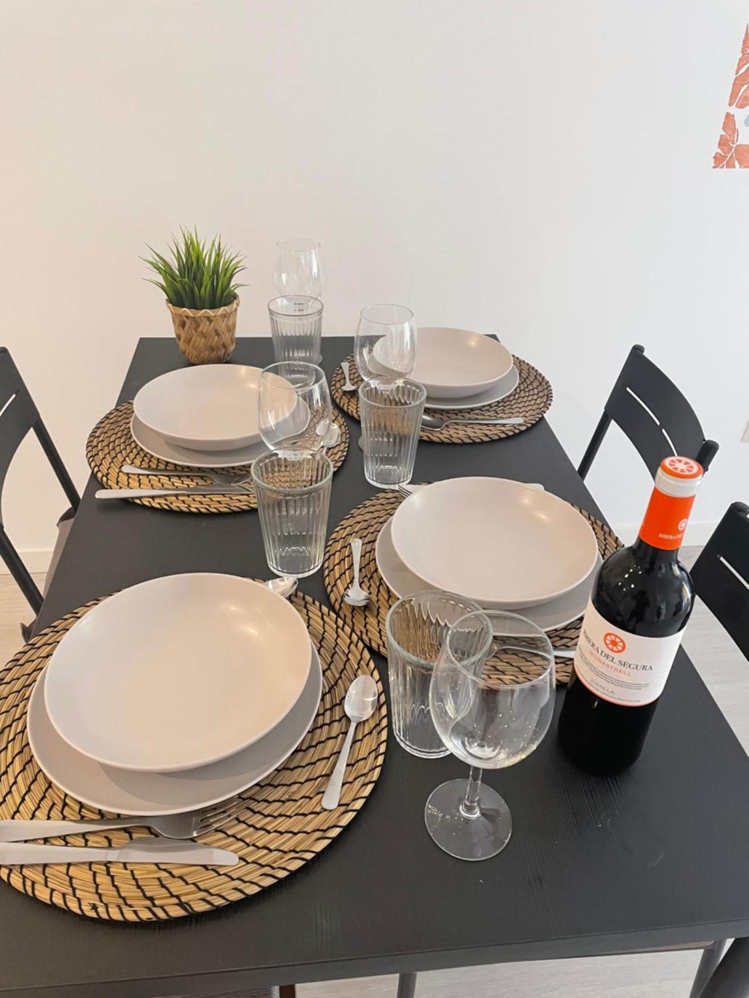 Martina I Apartment มาลากา ภายนอก รูปภาพ