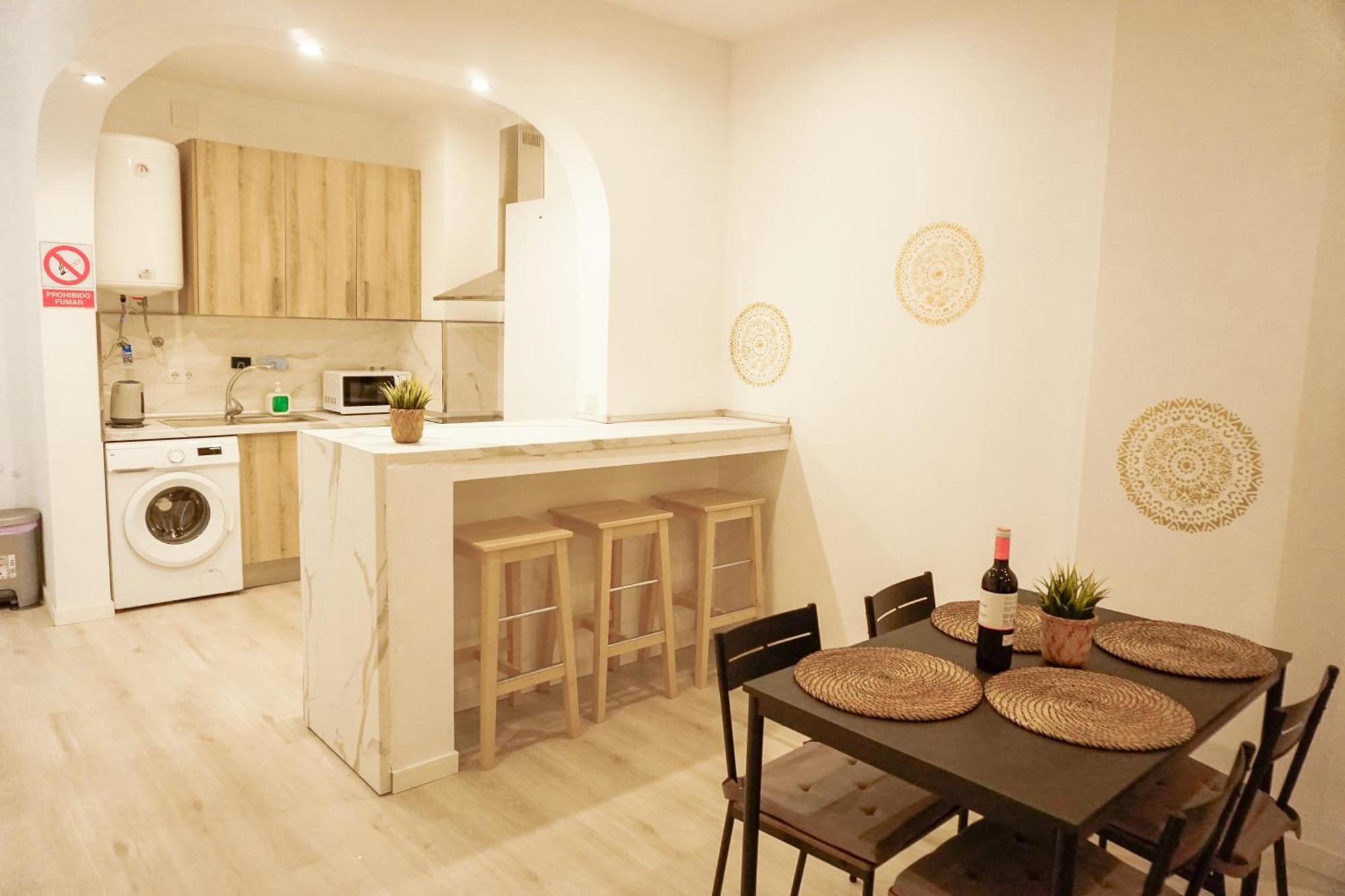 Martina I Apartment มาลากา ภายนอก รูปภาพ