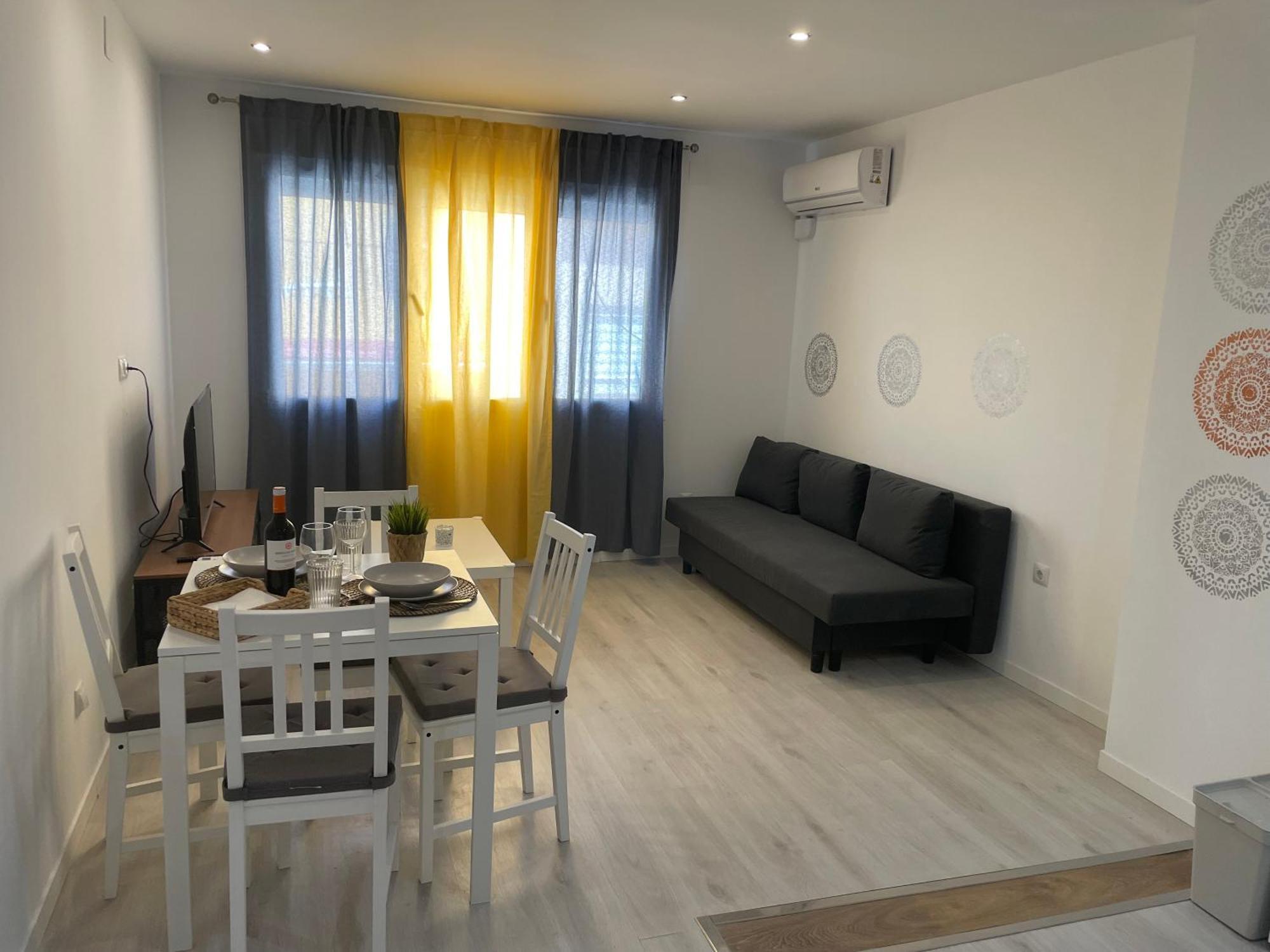 Martina I Apartment มาลากา ภายนอก รูปภาพ