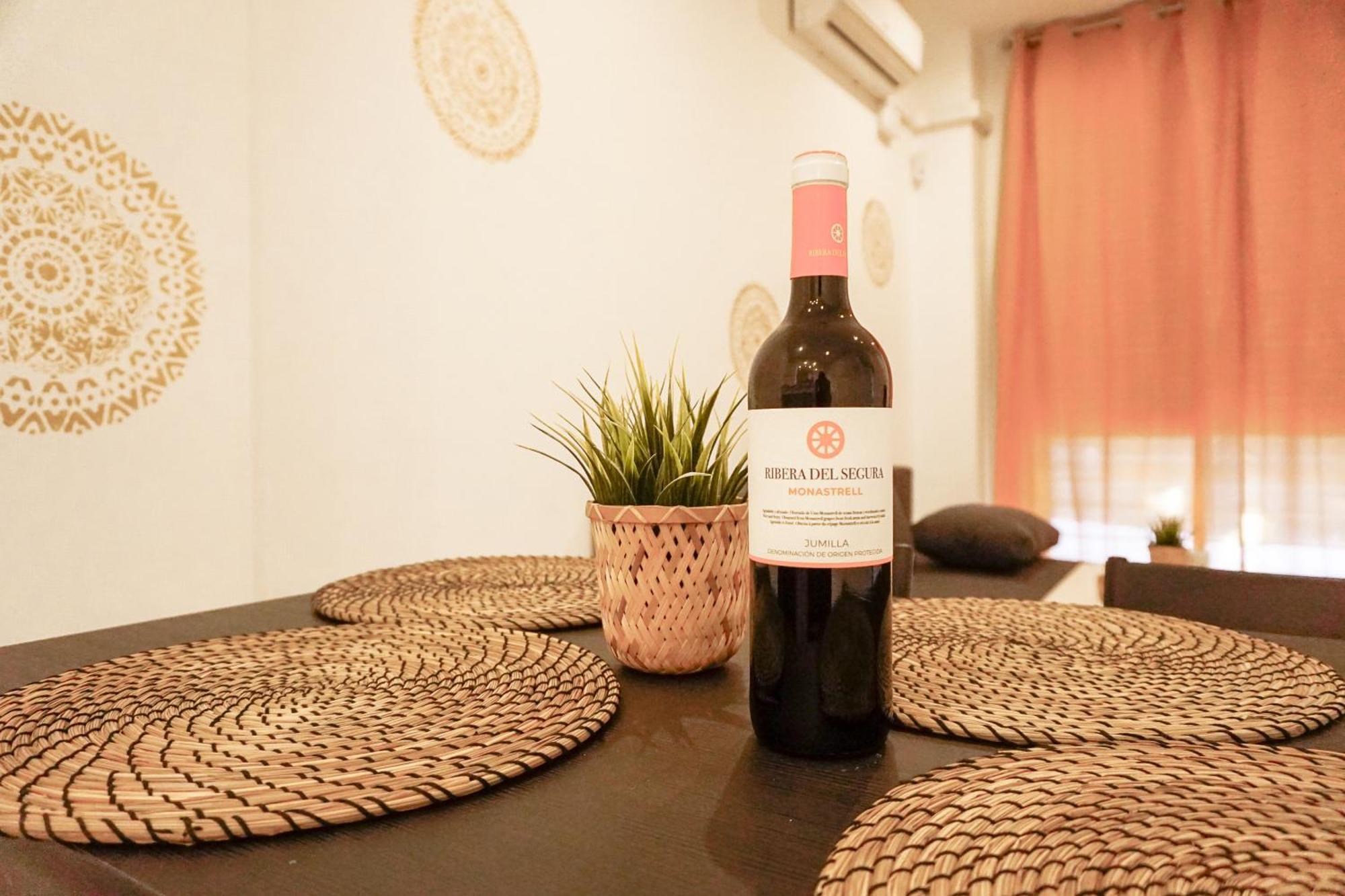 Martina I Apartment มาลากา ภายนอก รูปภาพ